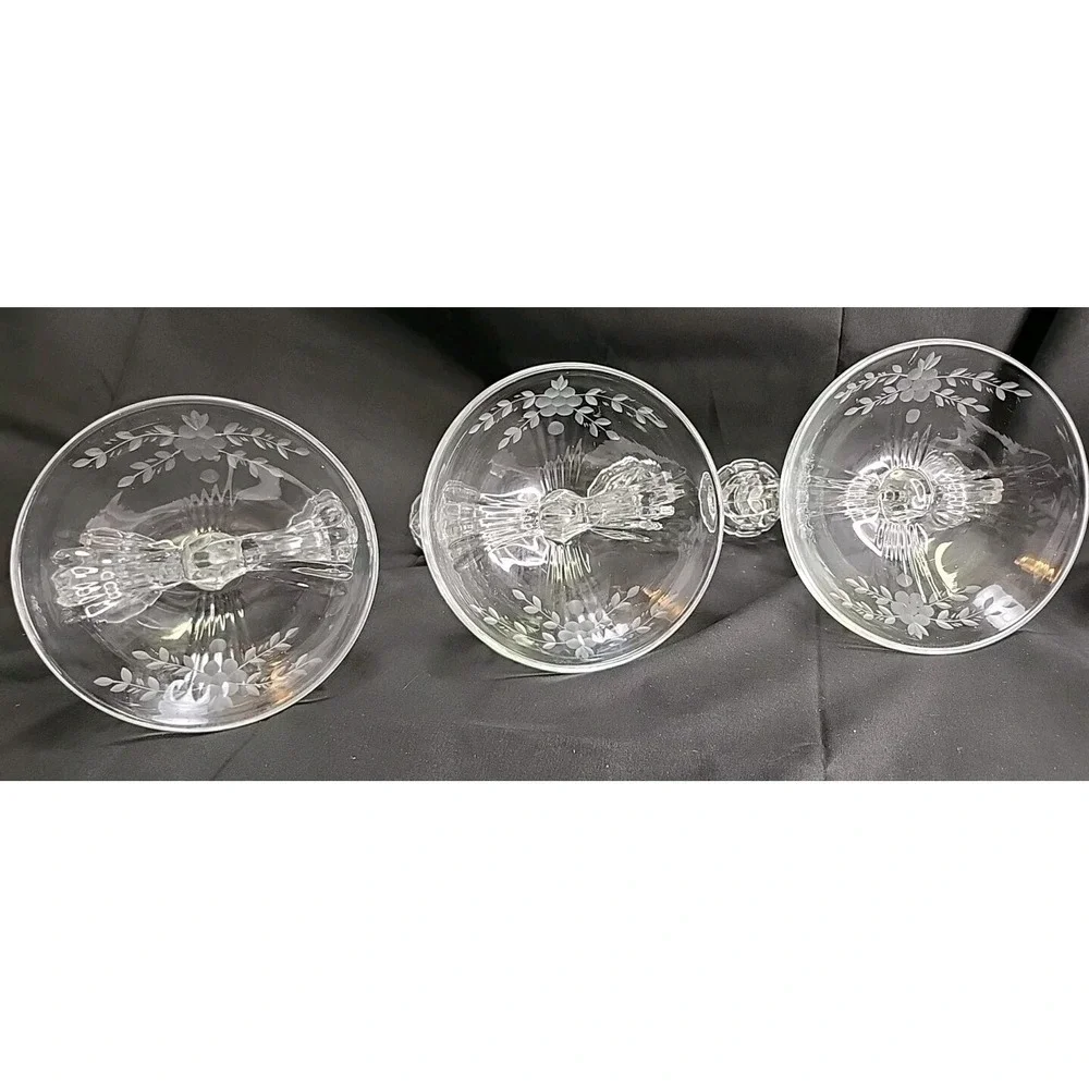 VTG 3 Prelude by Martinsville Viking- Circa 1950, 2-light Crystal Candlestick‎